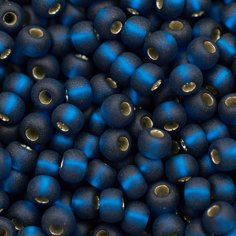 Бисер Чехия Preciosa 67100/1 (матовый)