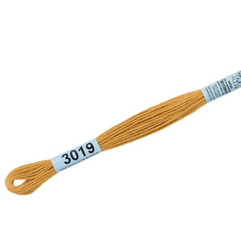 Нитки для вышивания мулине №3019 Гамма = №680 DMC (цвет: темная охра; длина: 8м)